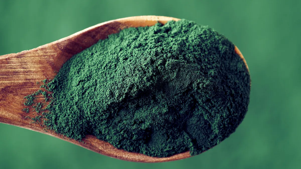 10 LỢI ÍCH SỨC KHỎE TUYỆT VỜI TỪ TẢO XOẮN SPIRULINA